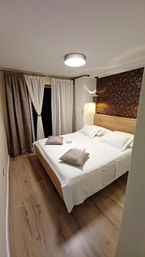 Holiday House Terezija Baška Voda المظهر الخارجي الصورة