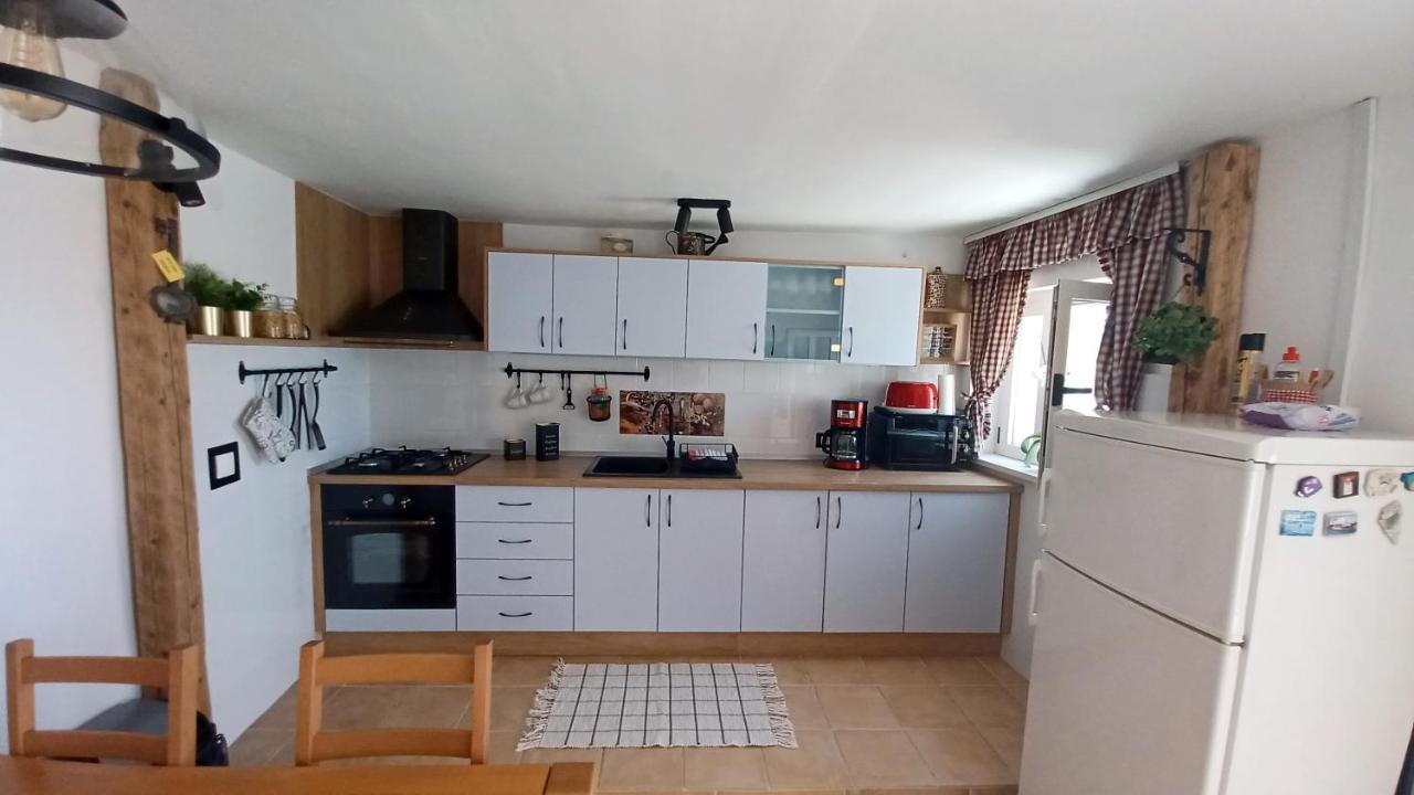 Holiday House Terezija Baška Voda المظهر الخارجي الصورة