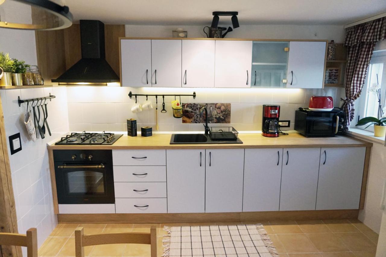 Holiday House Terezija Baška Voda المظهر الخارجي الصورة