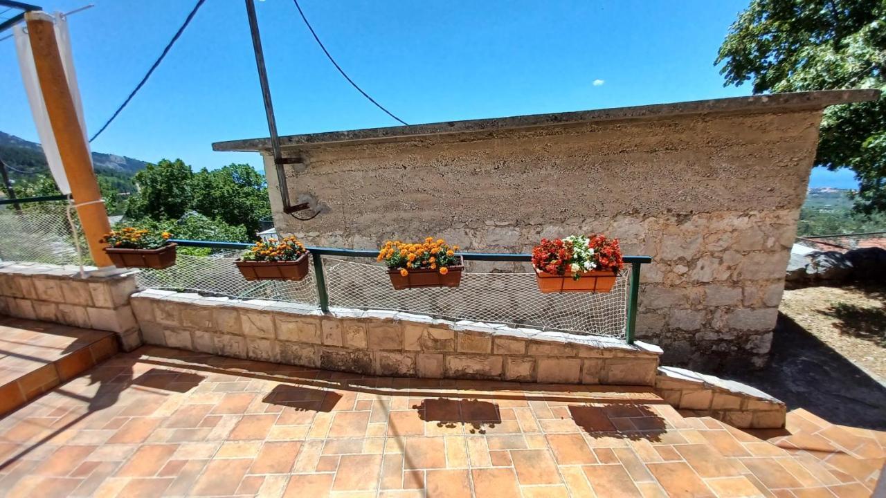 Holiday House Terezija Baška Voda المظهر الخارجي الصورة